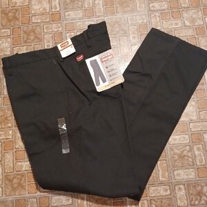 Wranger Men's Work  Pants Size 34x36